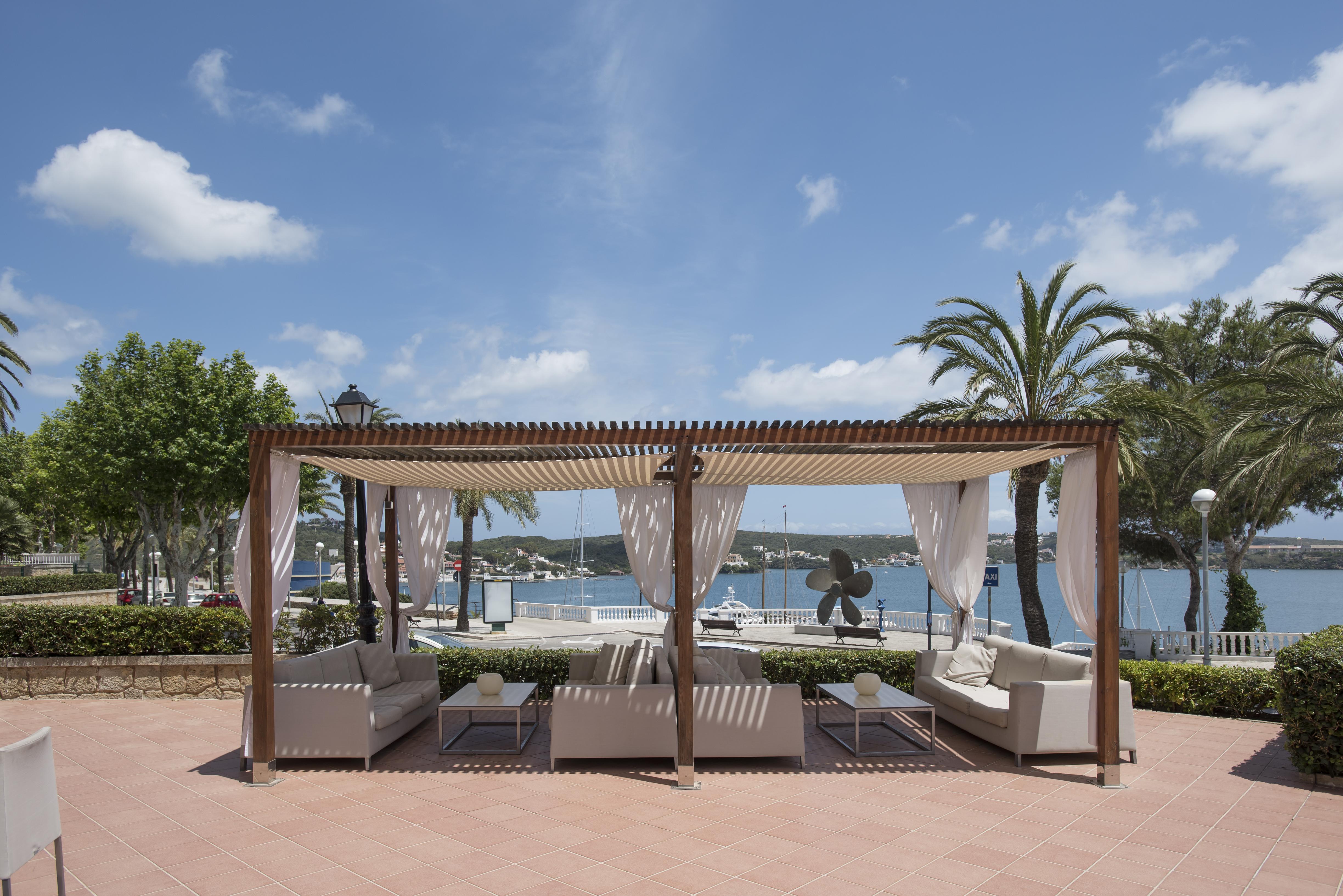 Seth Port Mahon Hotel Exterior foto